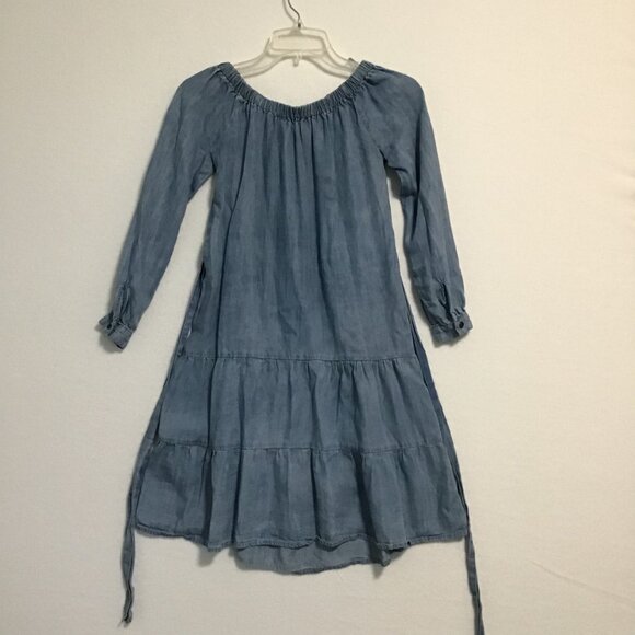 Velvet Heart Off Shoulder Dress with Tiered Skirt  Size XS - Picture 7 of 11